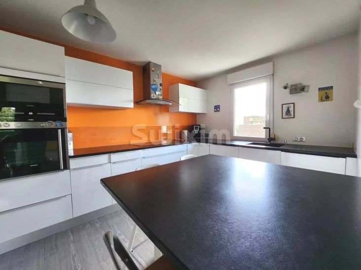 appartement 4 Pièces en vente sur Collonges-sous-Salève (74160) Vente Appartement Collonges-sous-Salève 4 Pièces 109.02 m²