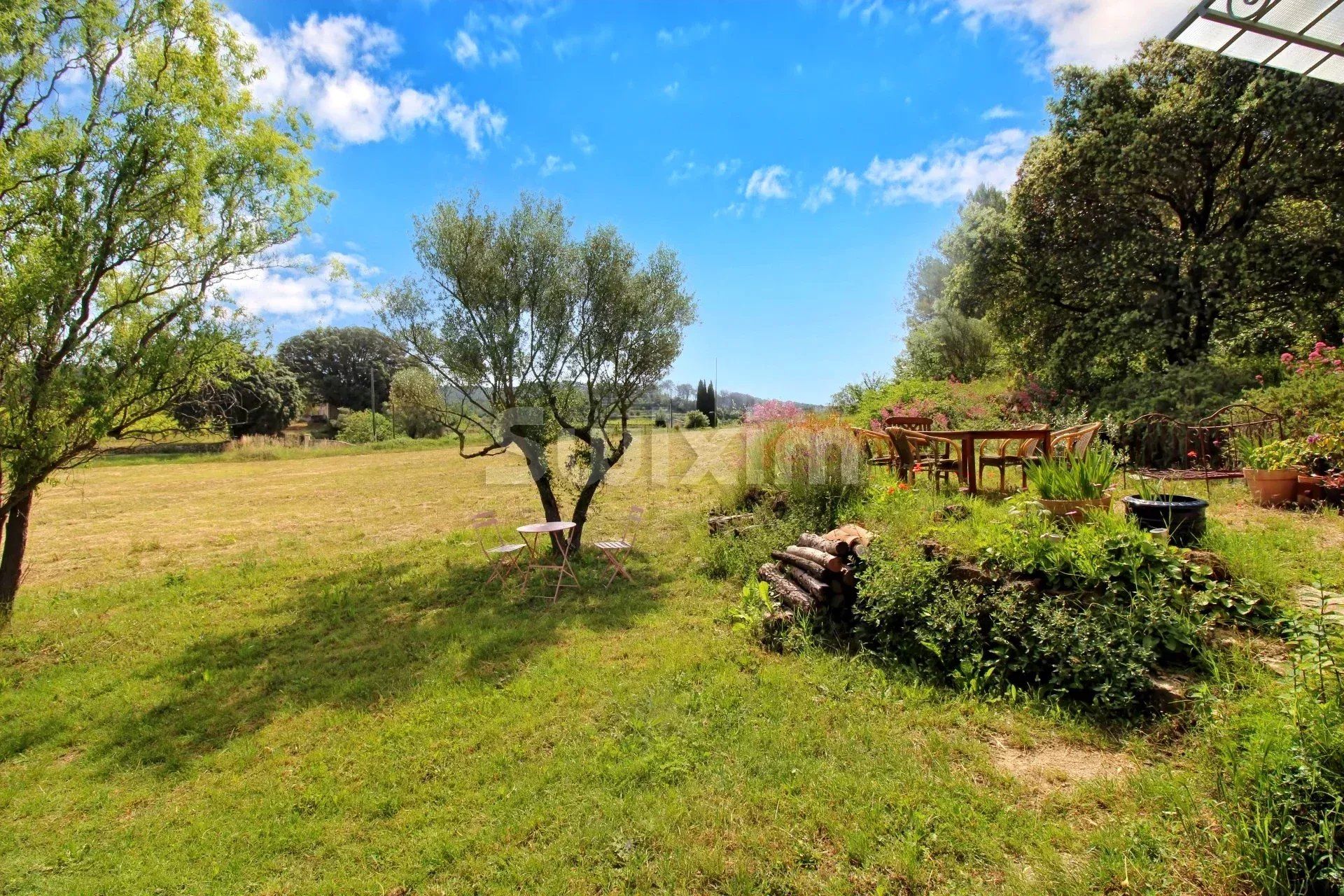 propriedade 8 Quartos para venda sobre Entrecasteaux (83570)