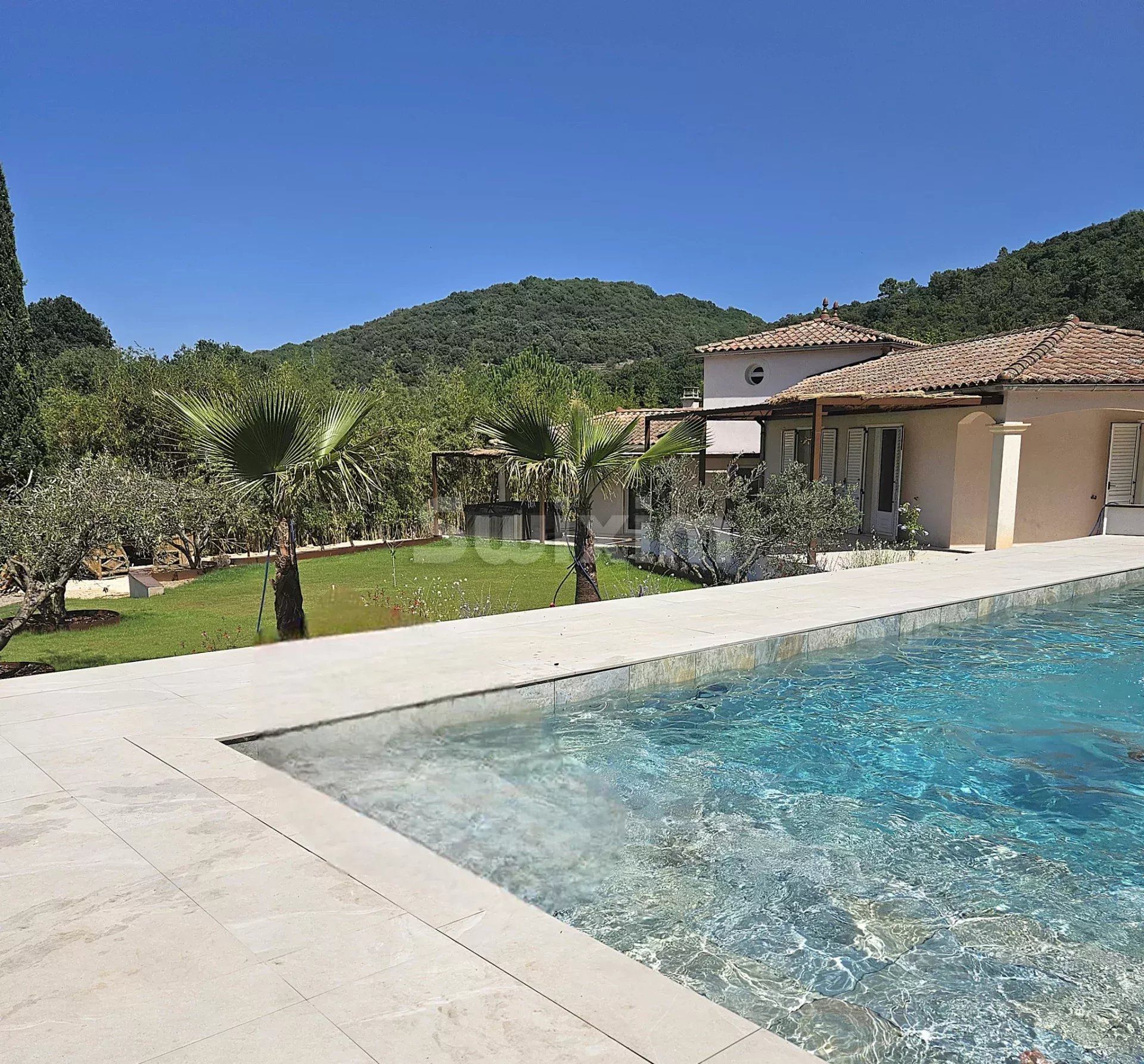 villa 7 Rooms for sale on Saint-Martin-de-Valgalgues (30520)