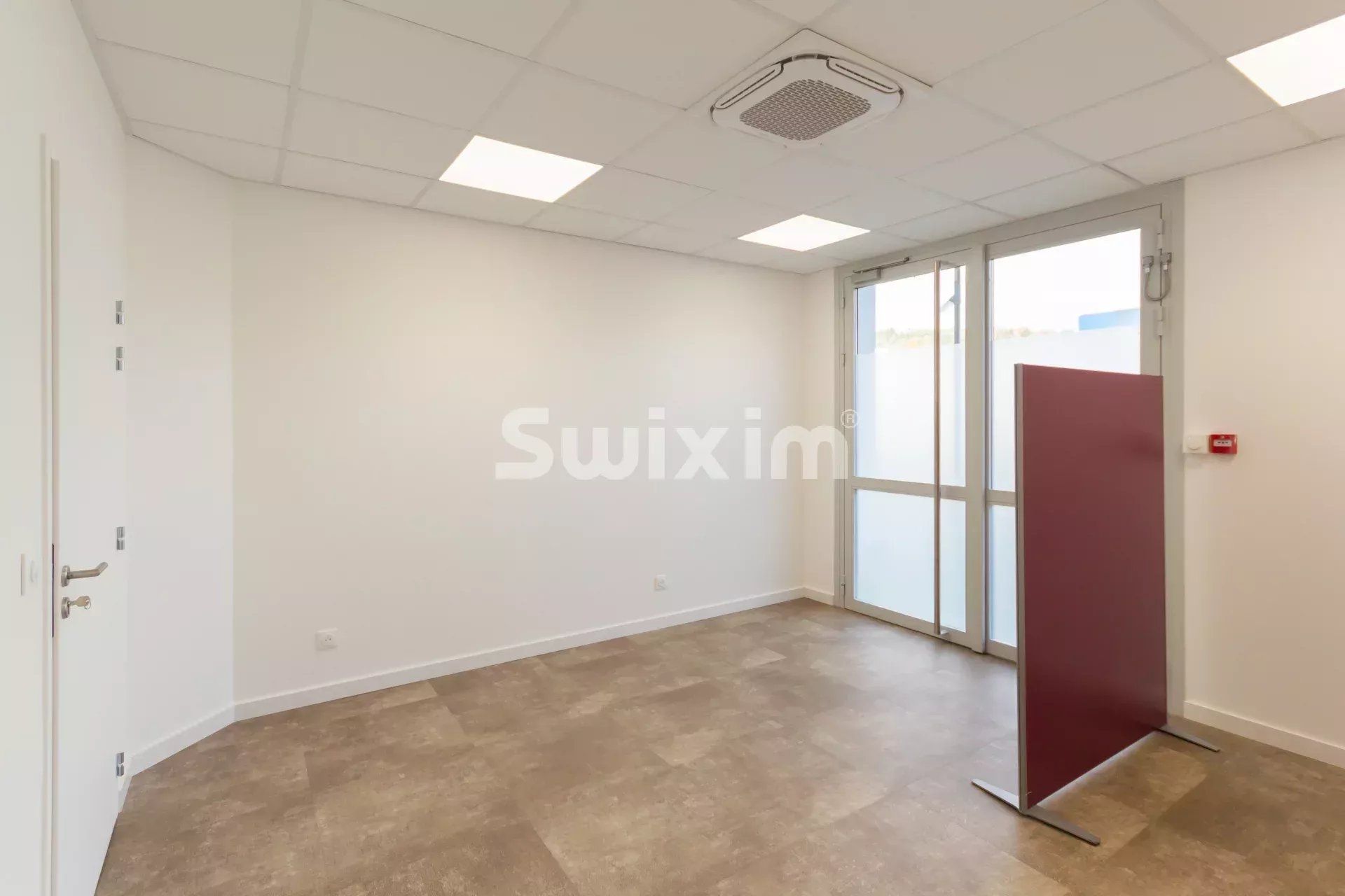 local comercial 1 sala en alquiler en Sallenôves (74270)