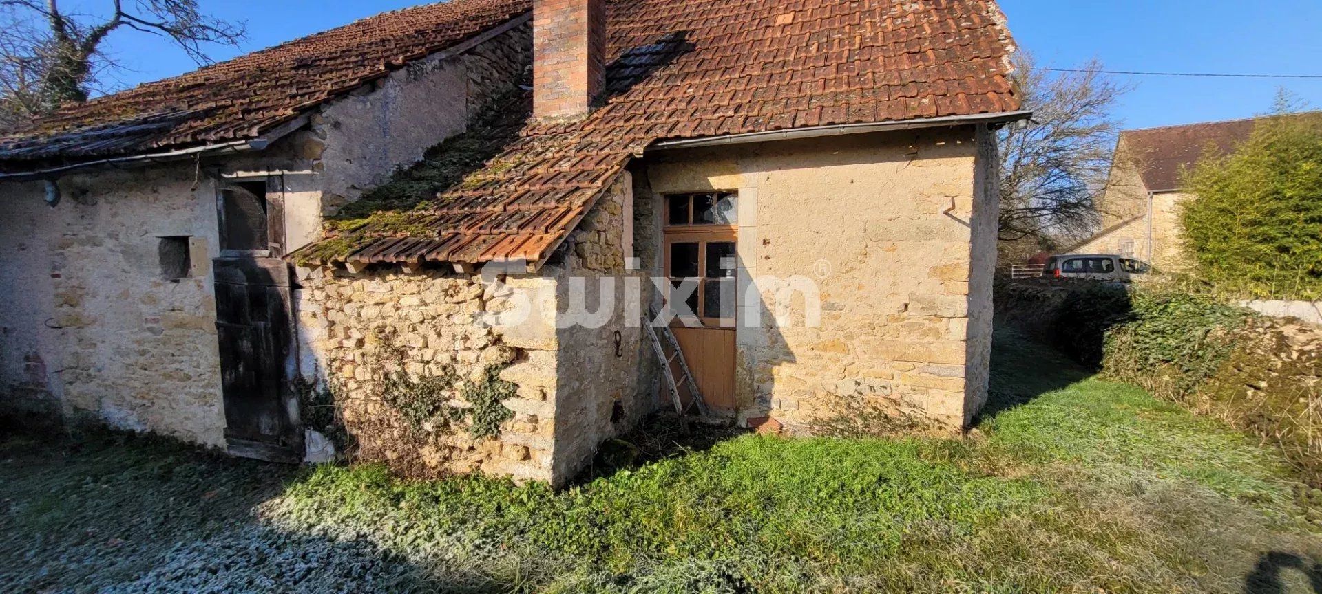 casa 3 Camere in vendita su Lormes (58140)