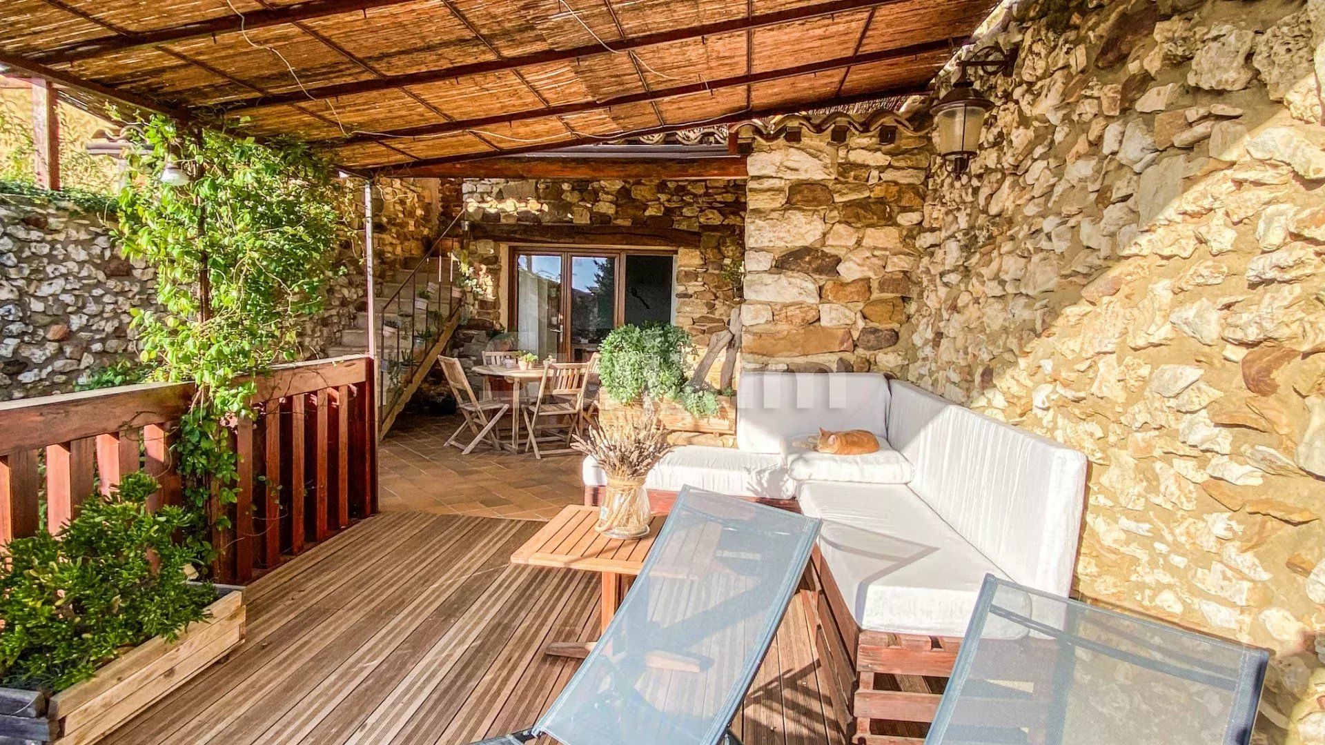maison 9 Pièces en vente sur Uzès (30700)