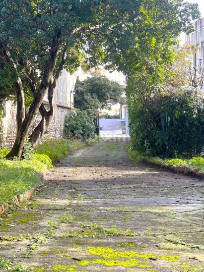 Vente Villa Alès 12 Pièces 320 m²