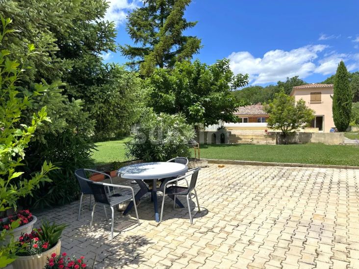 Sale Villa Saint-Just-et-Vacquières 12&nbsp;Rooms 500&nbsp;m²