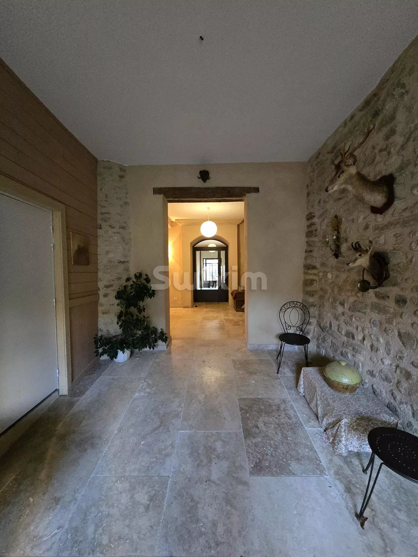 bastide 16 Camere in vendita su Nyons (26110)