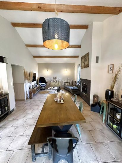 villa 4 Rooms for sale on La Roque-sur-Cèze (30200) Sale Villa La Roque-sur-Cèze 4 Rooms 82 m²