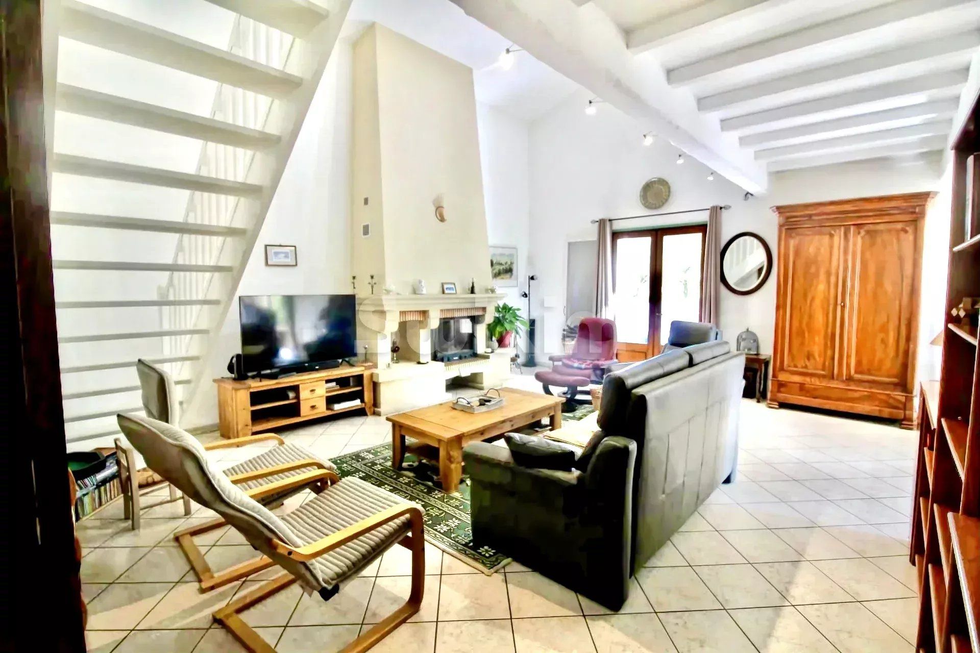 casa 7 Quartos para venda sobre Valaurie (26230)