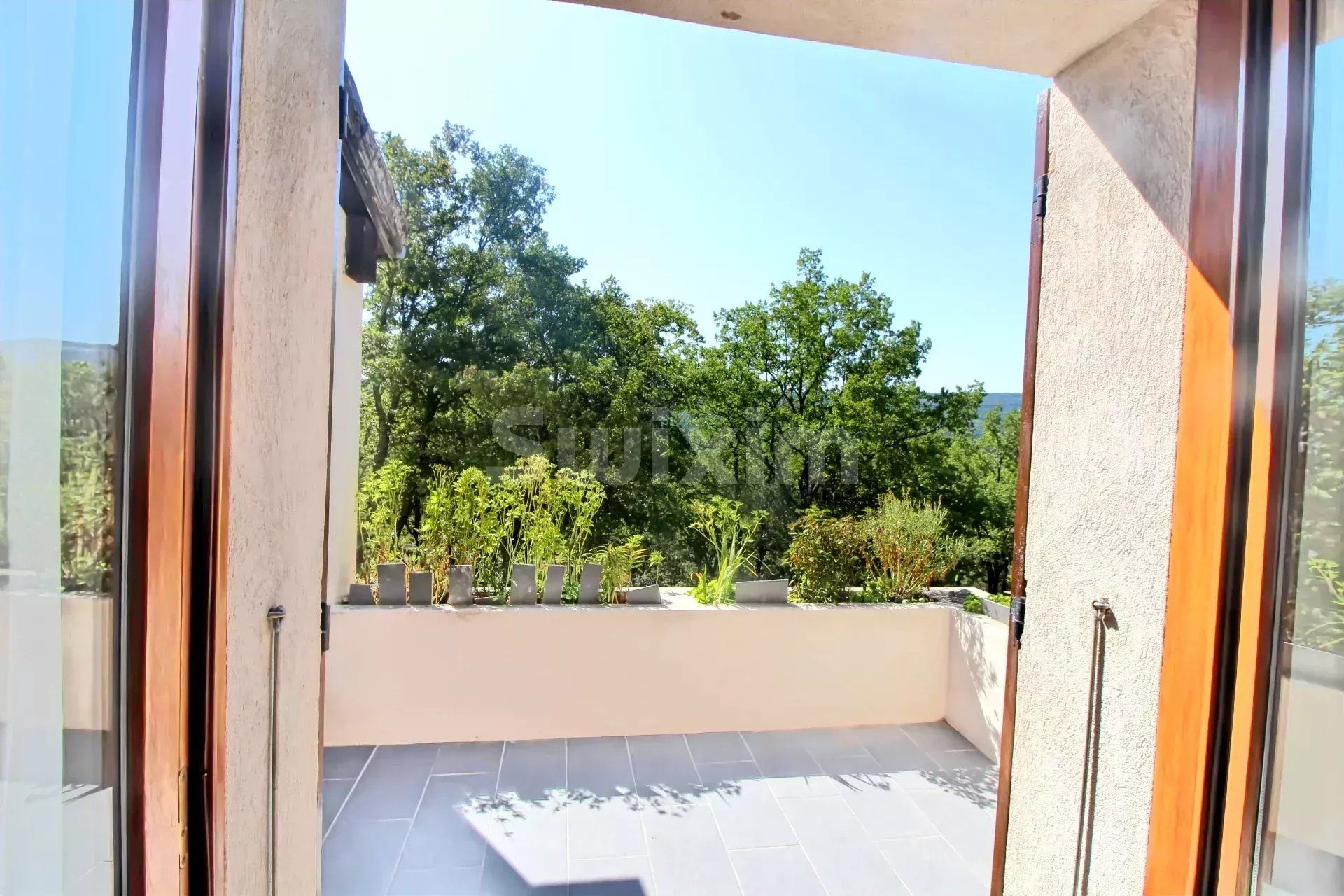 casa 7 Quartos para venda sobre Valaurie (26230)