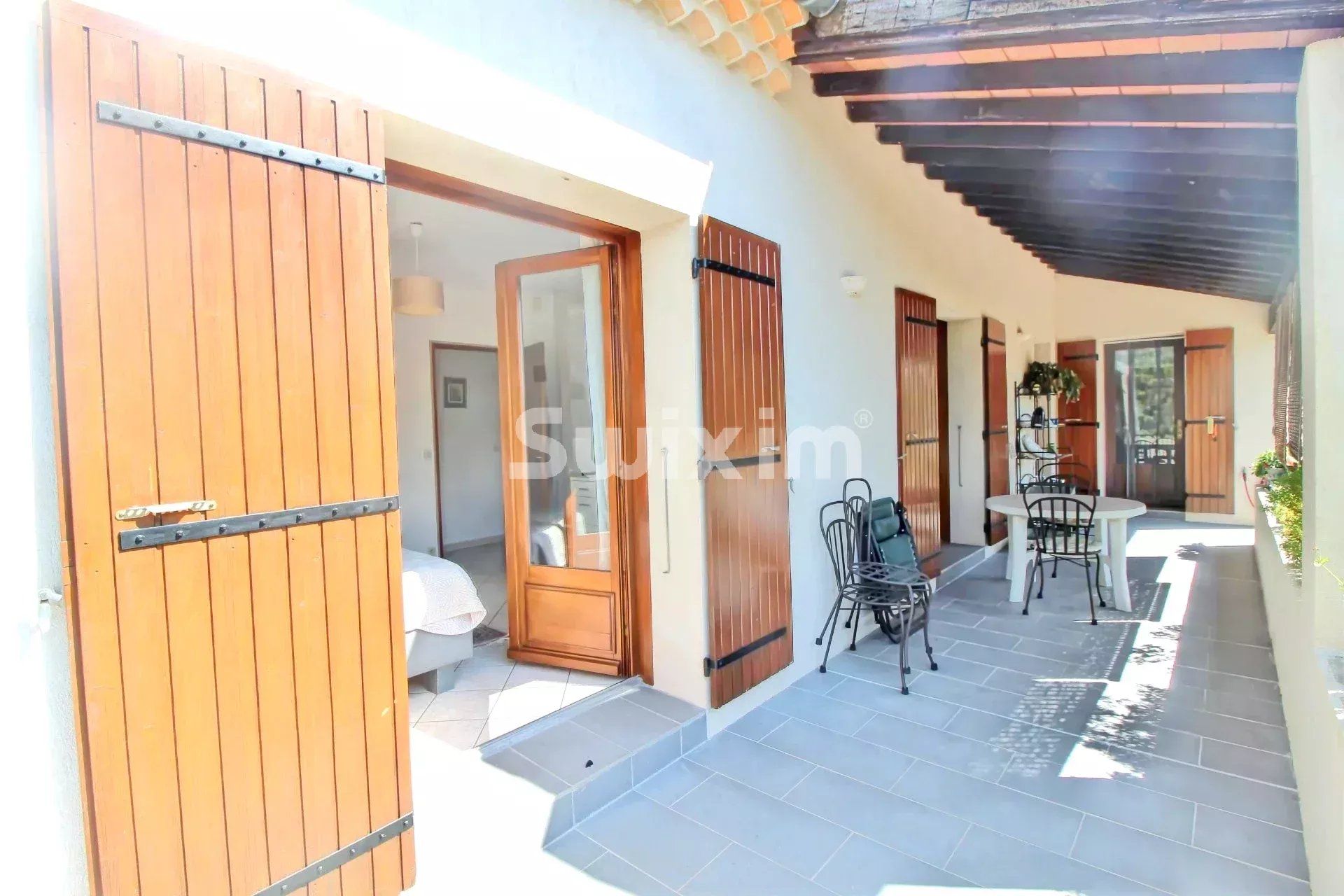 casa 7 Camere in vendita su Valaurie (26230)