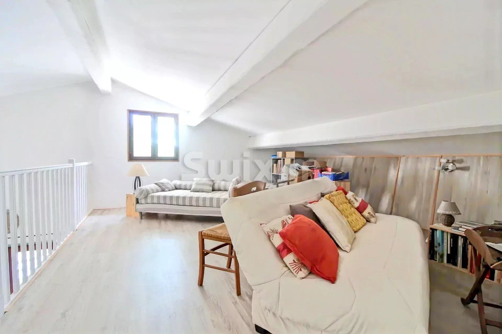 casa 7 Quartos para venda sobre Valaurie (26230)