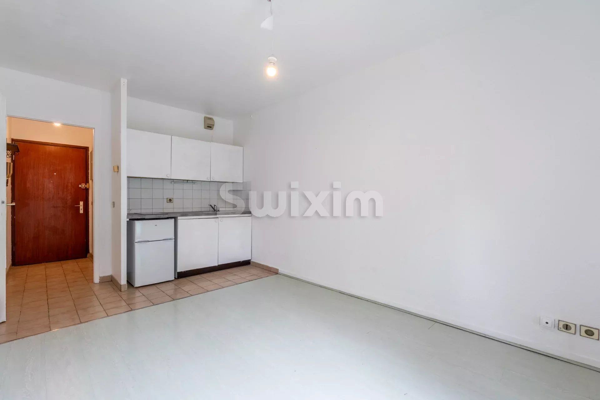 apartment 1 room for sale on Annecy (74000) Sale Apartment Annecy 1 room 19.45 m²