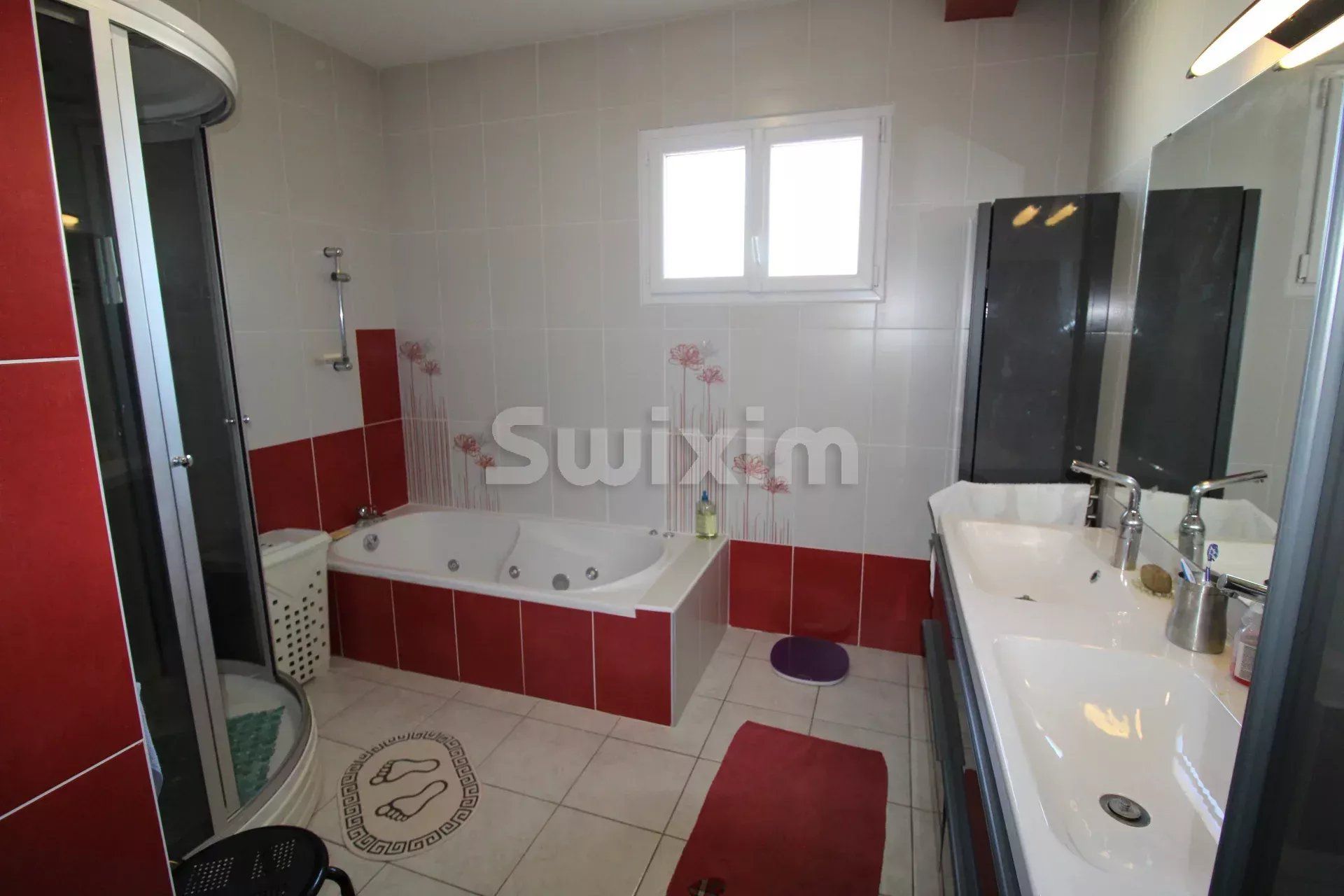 casa 10 Camere in vendita su Saint-Laurent-en-Grandvaux (39150)
