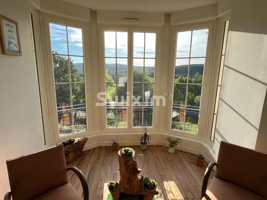 casa 9 Camere in vendita su Avallon (89200)