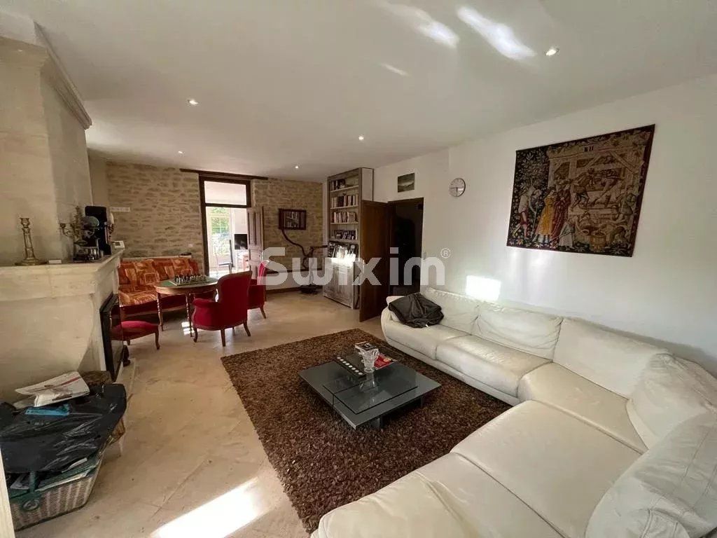 casa 9 Camere in vendita su Avallon (89200)