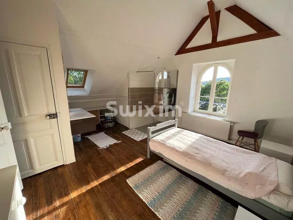 casa 9 Camere in vendita su Avallon (89200)