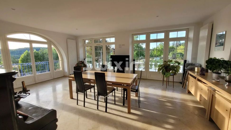Vendita Casa Avallon 9&nbsp;Camere 267.75&nbsp;m²