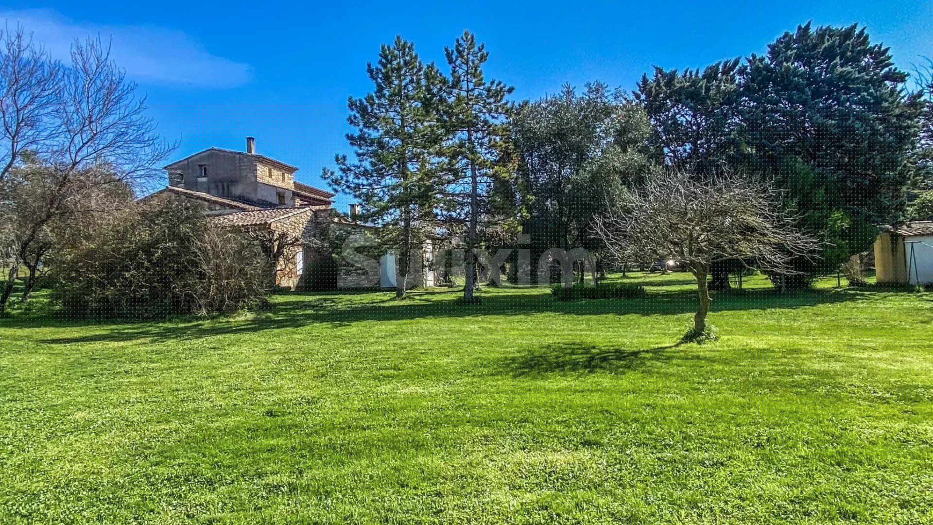 mas 7 Camere in vendita su Uzès (30700)