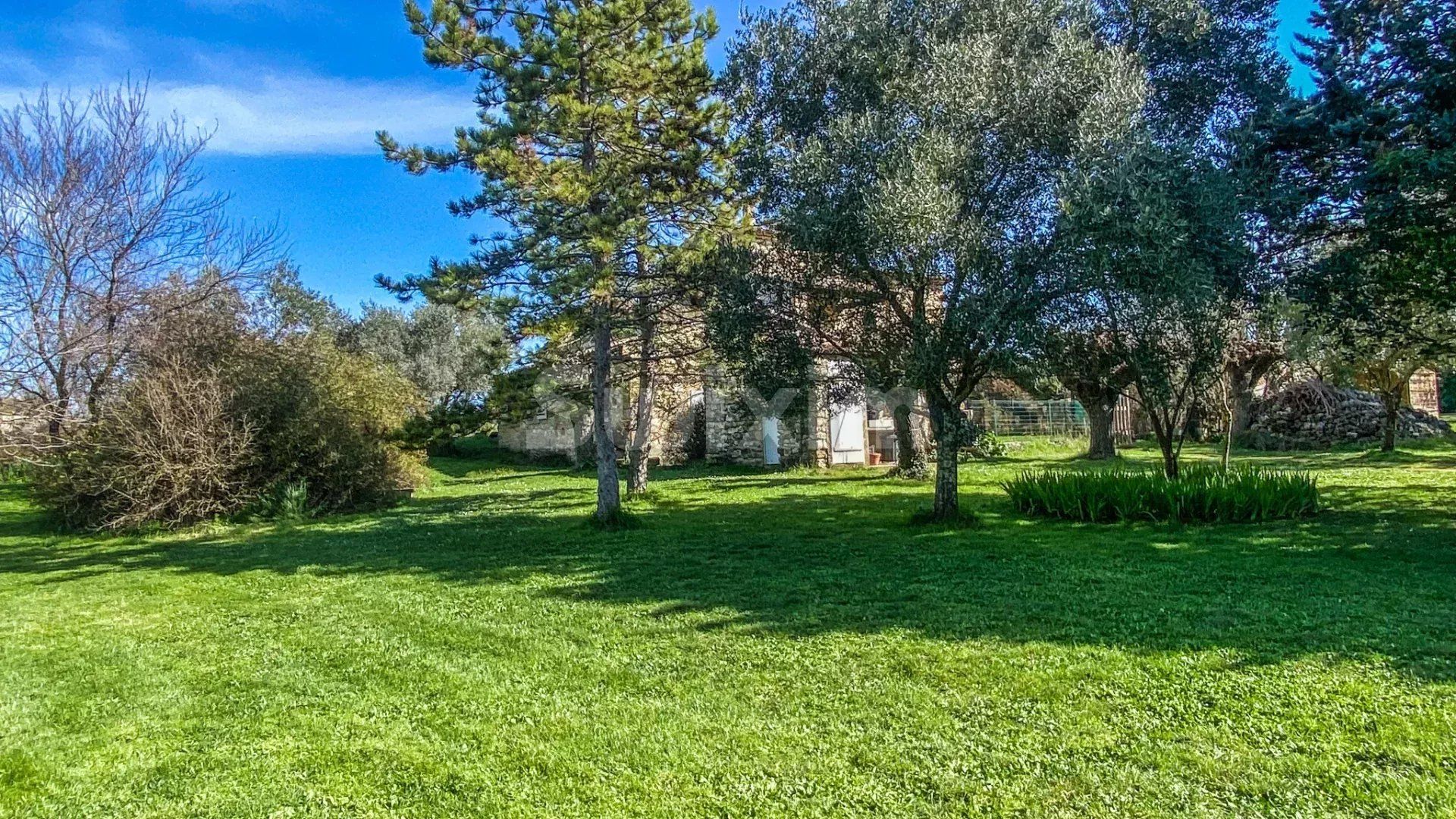 mas 7 Camere in vendita su Uzès (30700)