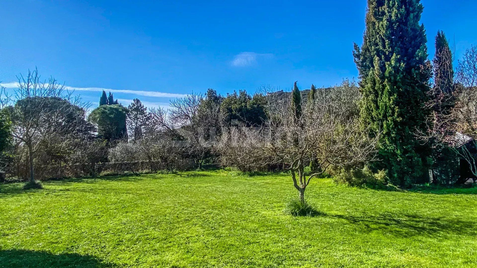 mas 7 Camere in vendita su Uzès (30700)