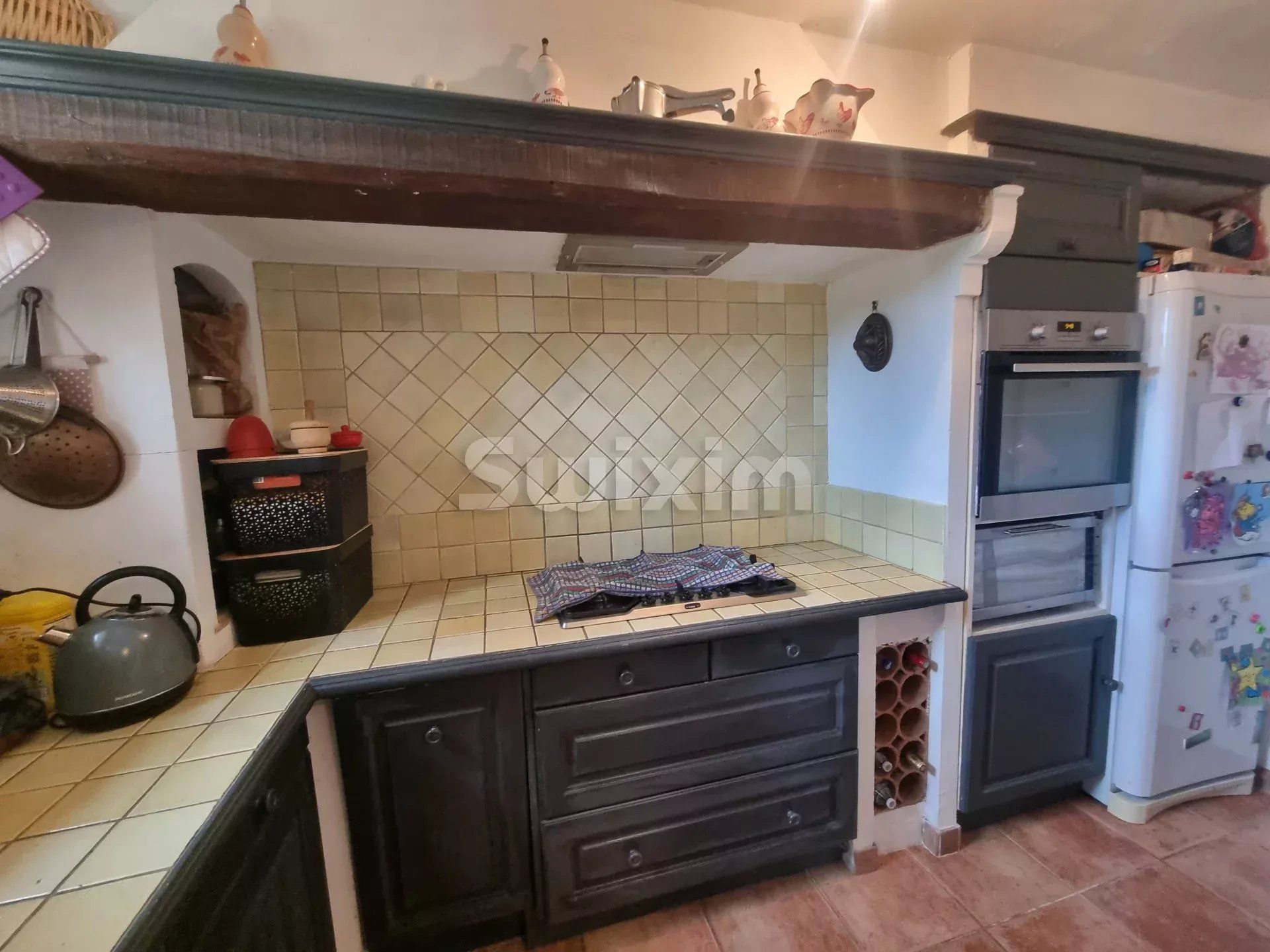 house 6 Rooms for sale on Les Arcs (83460)