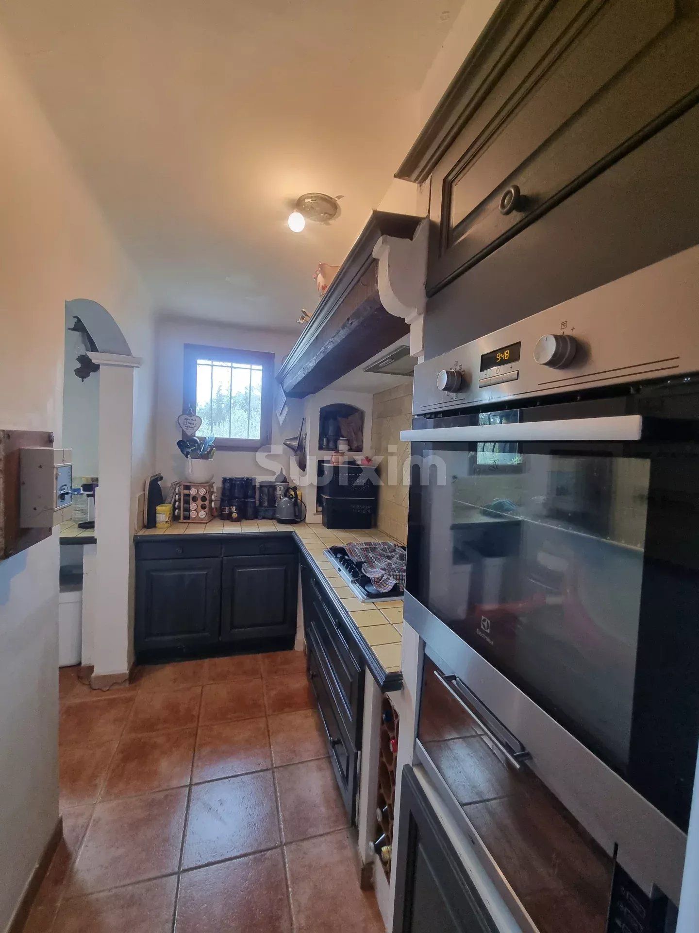 house 6 Rooms for sale on Les Arcs (83460)