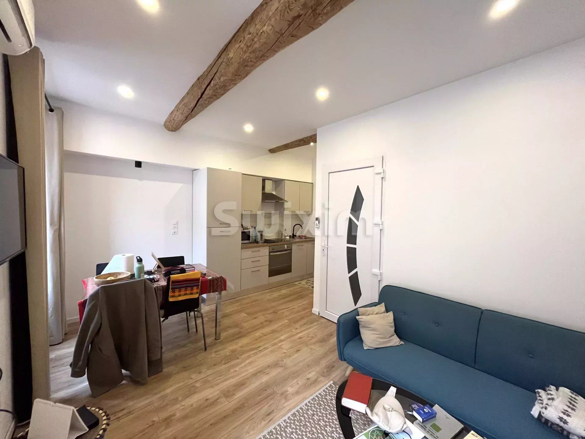 townhouse 8 Rooms for sale on Les Arcs (83460)