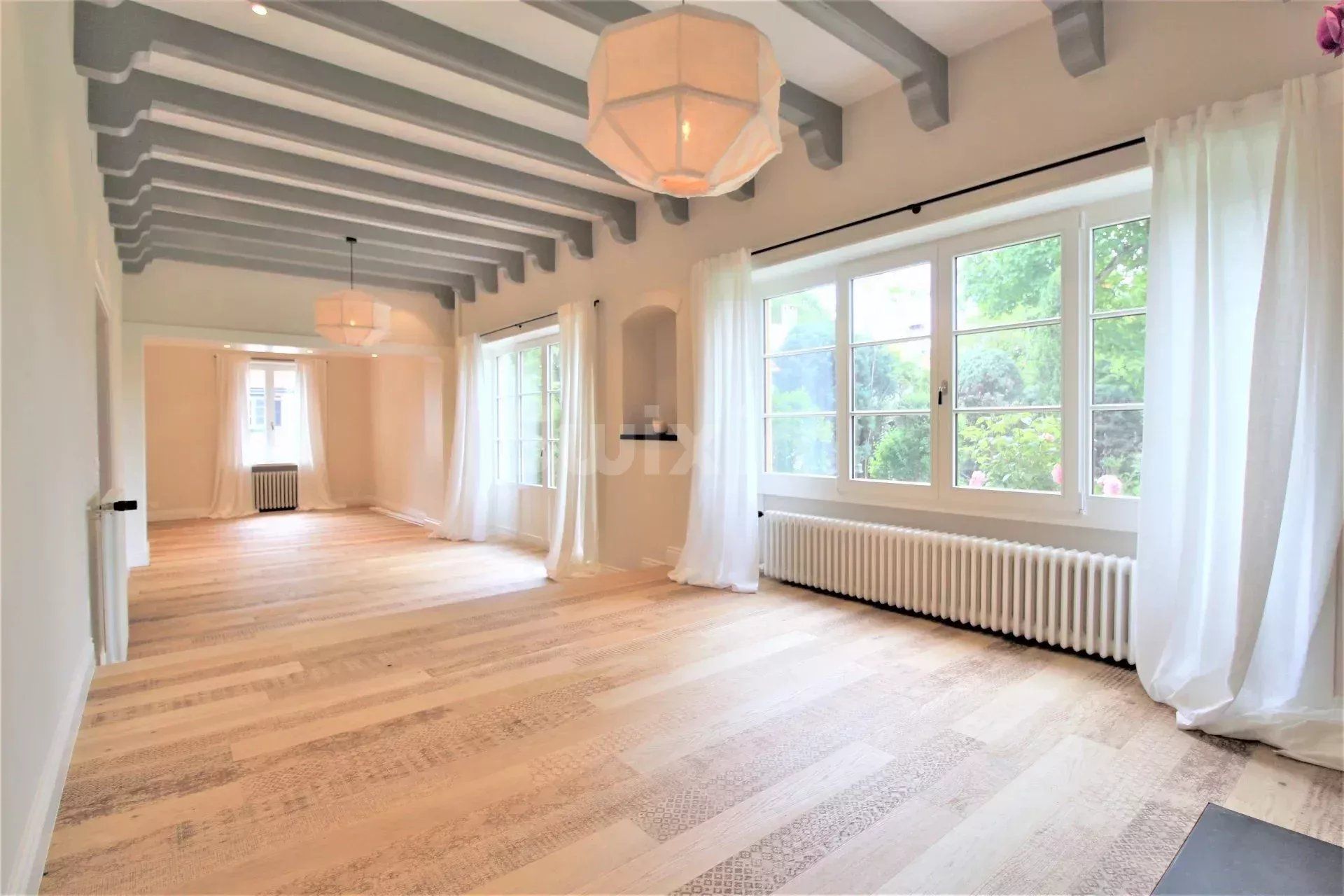 house 9.5 Rooms for rent on Satigny (1242) Rental House Satigny 9.5 Rooms 245 m²