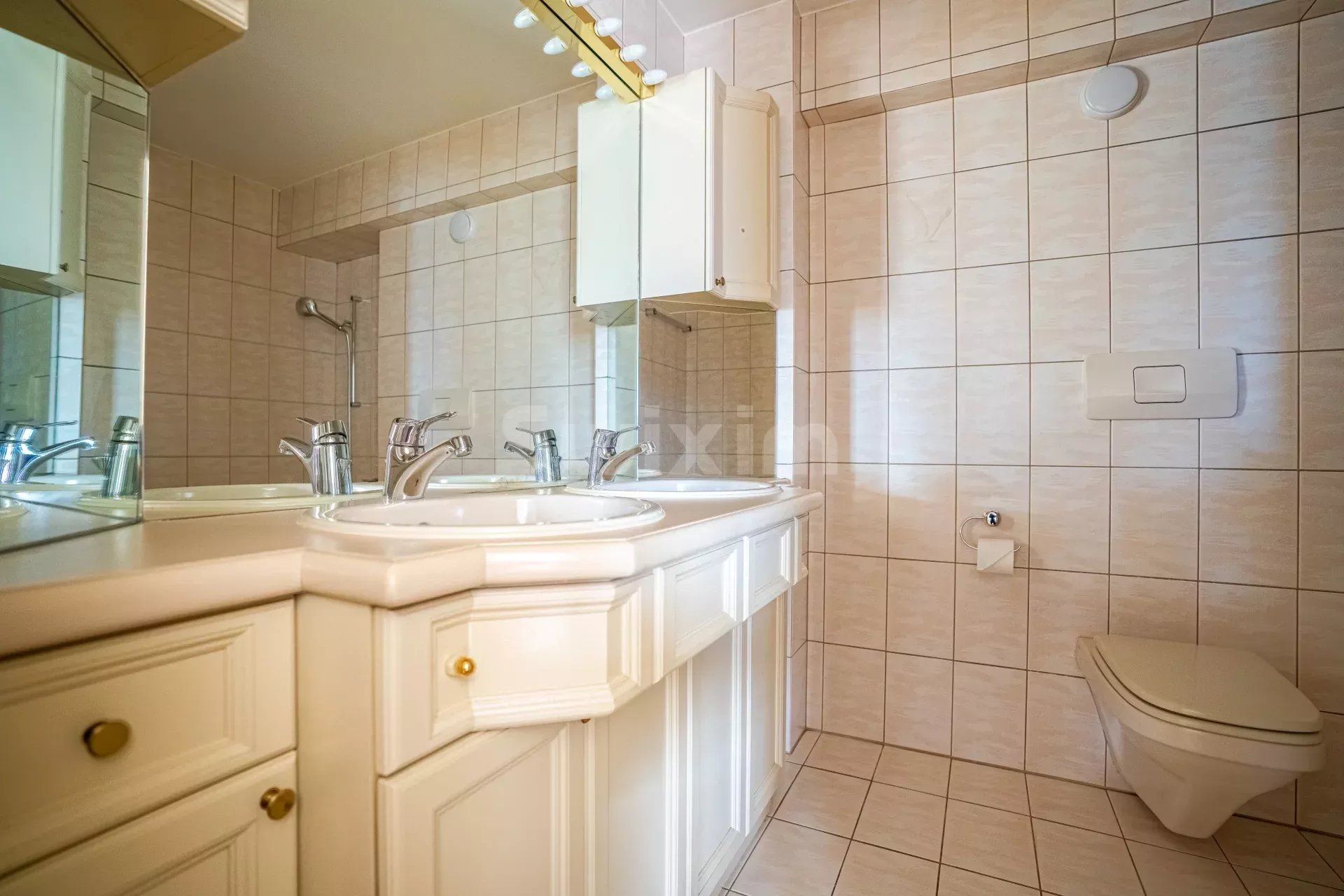 appartement 5.5 Pièces en vente sur Villeneuve (1844)