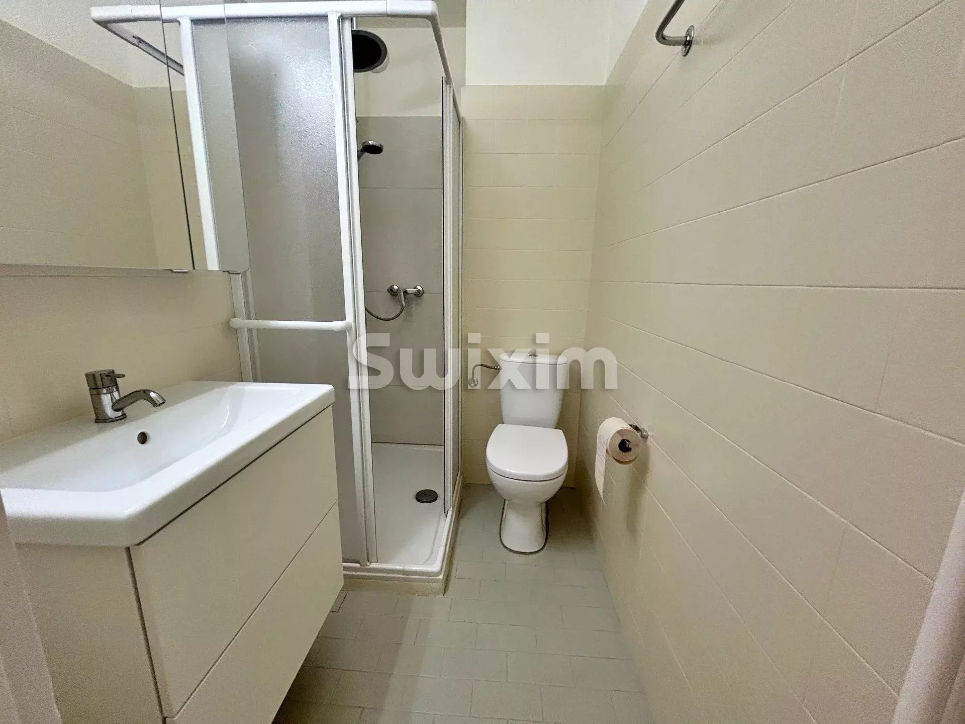 apartment 2.5 Rooms for sale on Fribourg (1700)