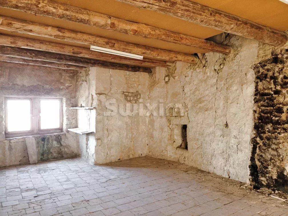house 4 Rooms for sale on Blauzac (30700)