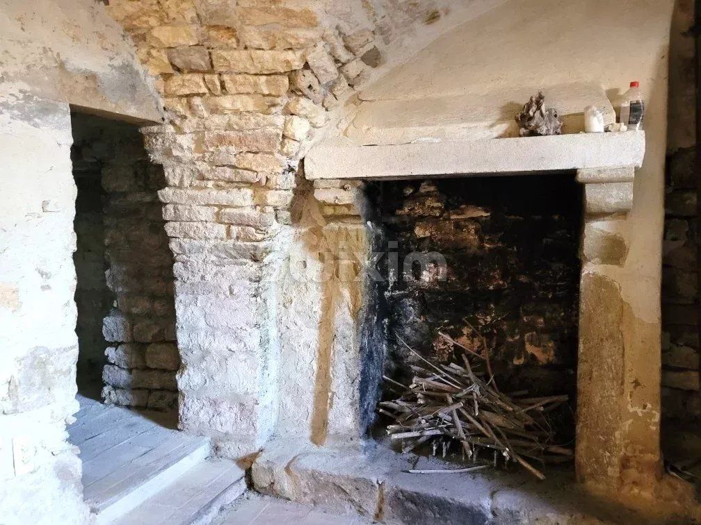 house 4 Rooms for sale on Blauzac (30700)