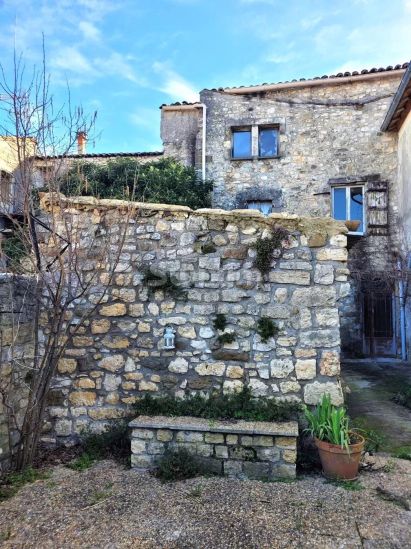 Sale House Blauzac 4 Rooms 180 m²