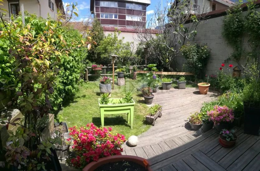 Vente Maison de ville Sallanches 10 Pièces 162.02 m²