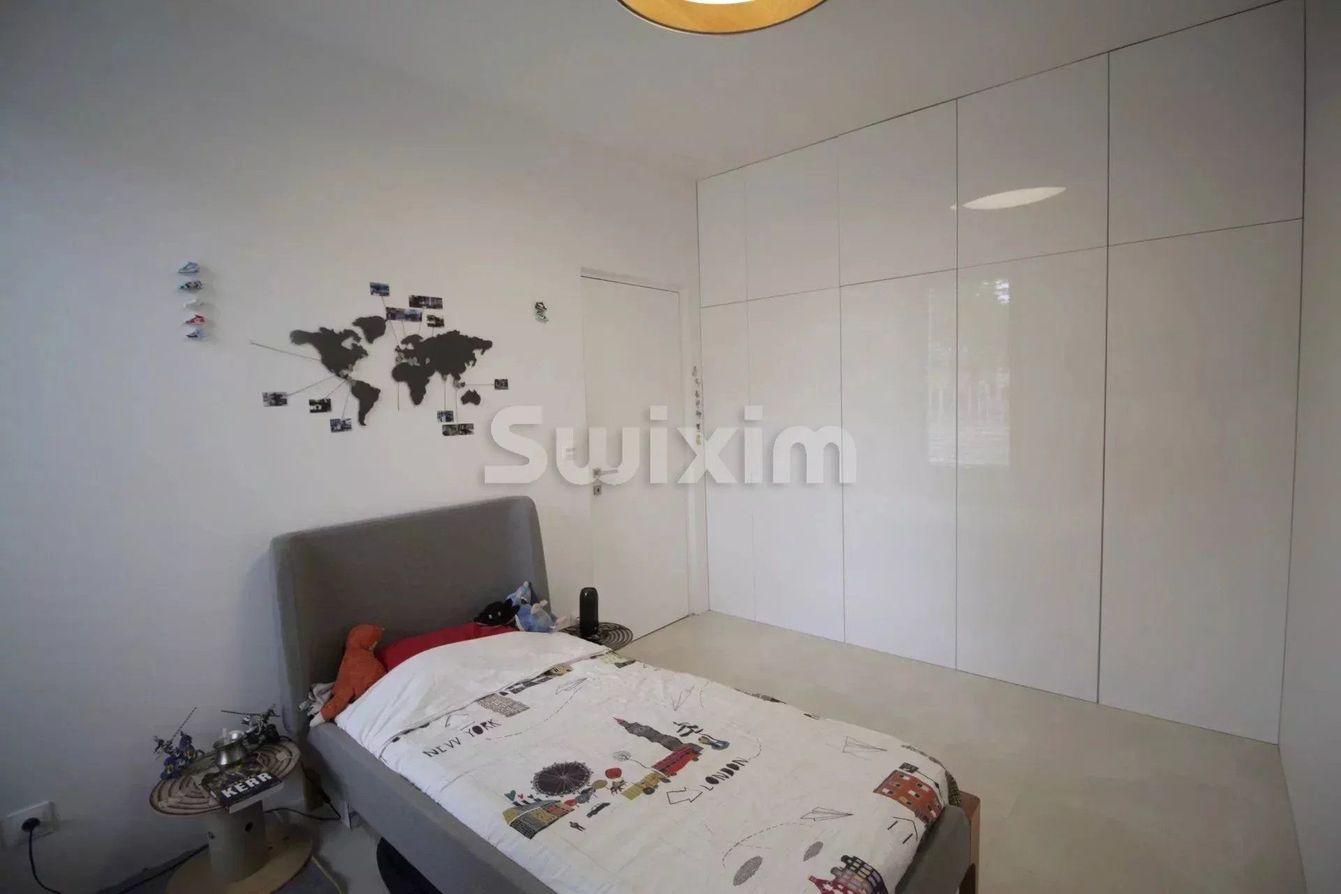 casa 7 Camere in vendita su Saint-Julien-en-Genevois (74160)