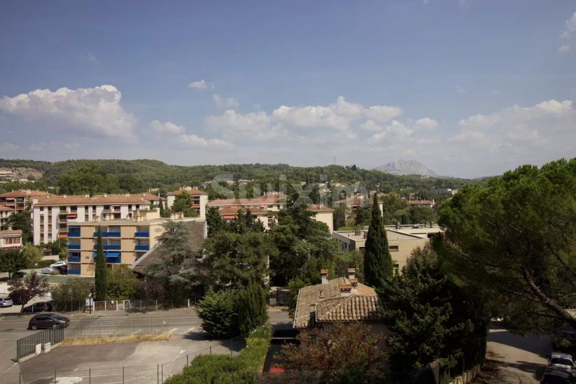 Vente Appartement Aix-en-Provence 6 Pièces 122 m²