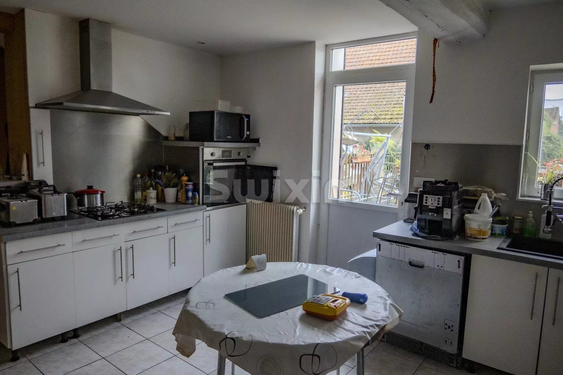 casa 5 Camere in vendita su Charnay-lès-Chalon (71350)