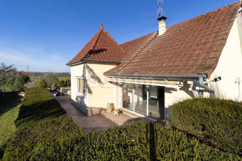 Vente Maison Fontaines 6 Pièces 125 m²