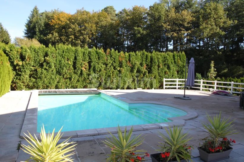 Vente Maison Hadol 8 Pièces 170 m²