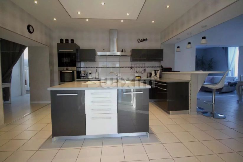 Vente Maison Laveline-devant-Bruyères 7 Pièces 183 m²