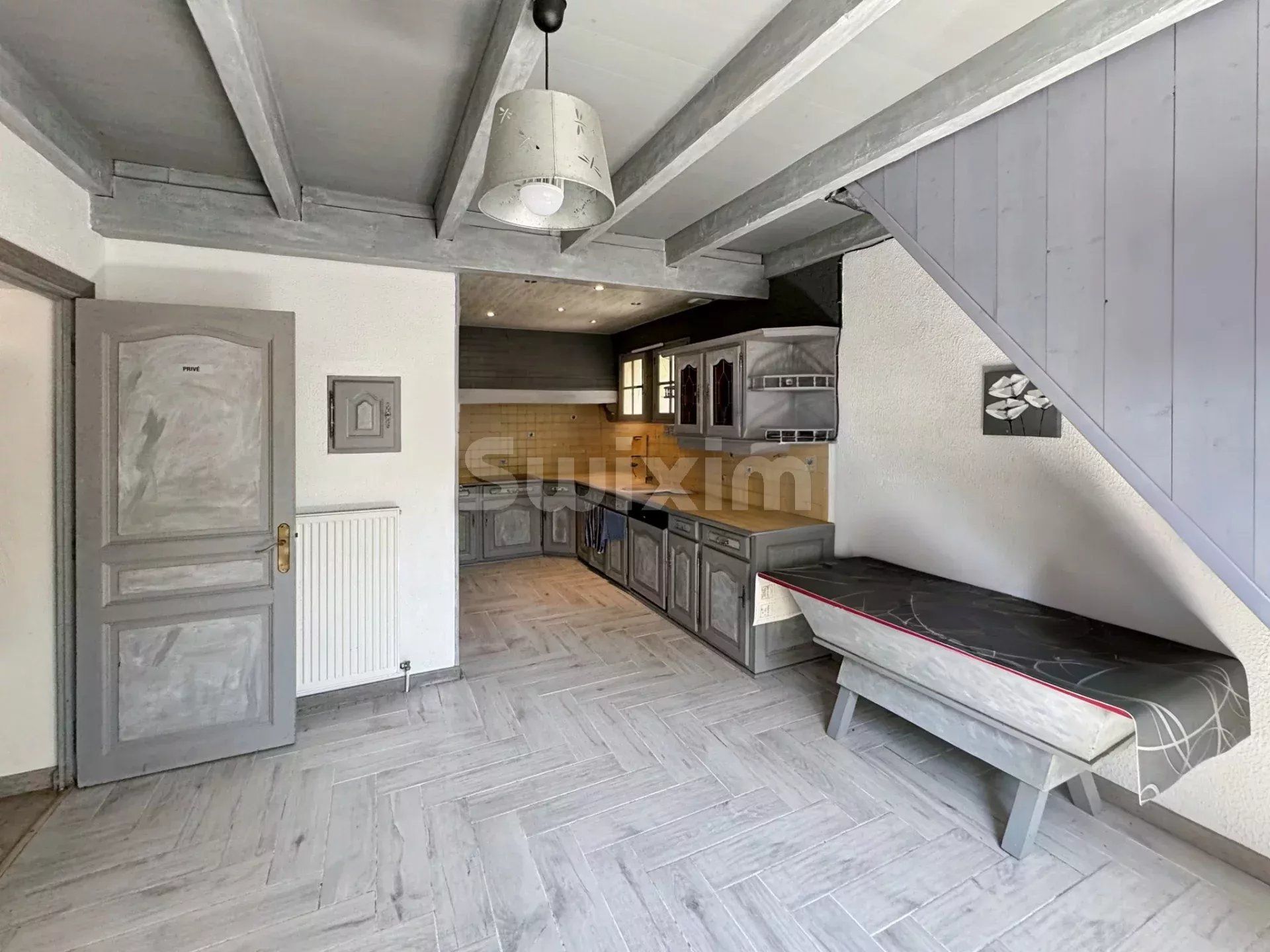 propriété 5 Pièces en vente sur Colonzelle (26230)