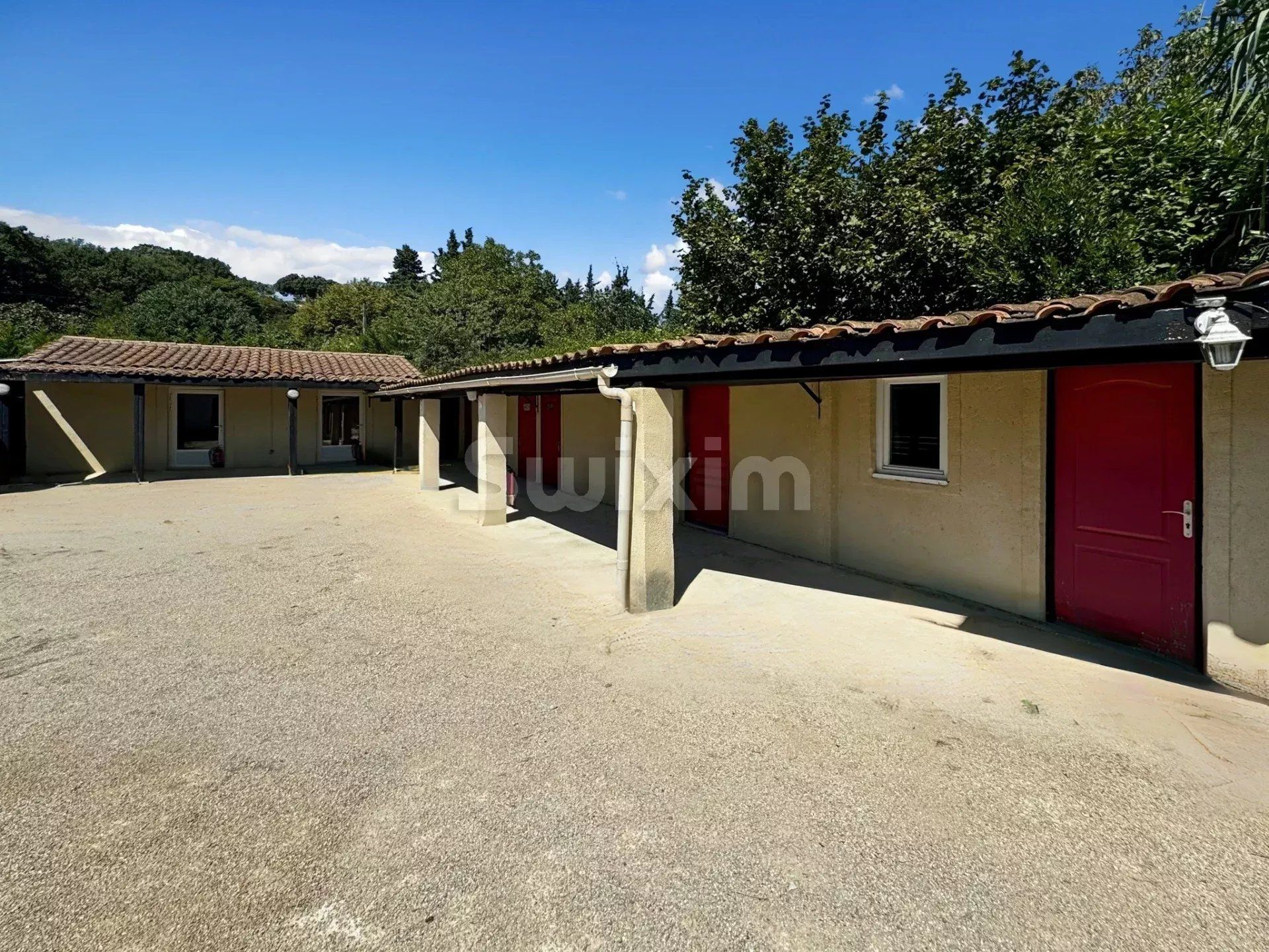 propriété 5 Pièces en vente sur Colonzelle (26230)