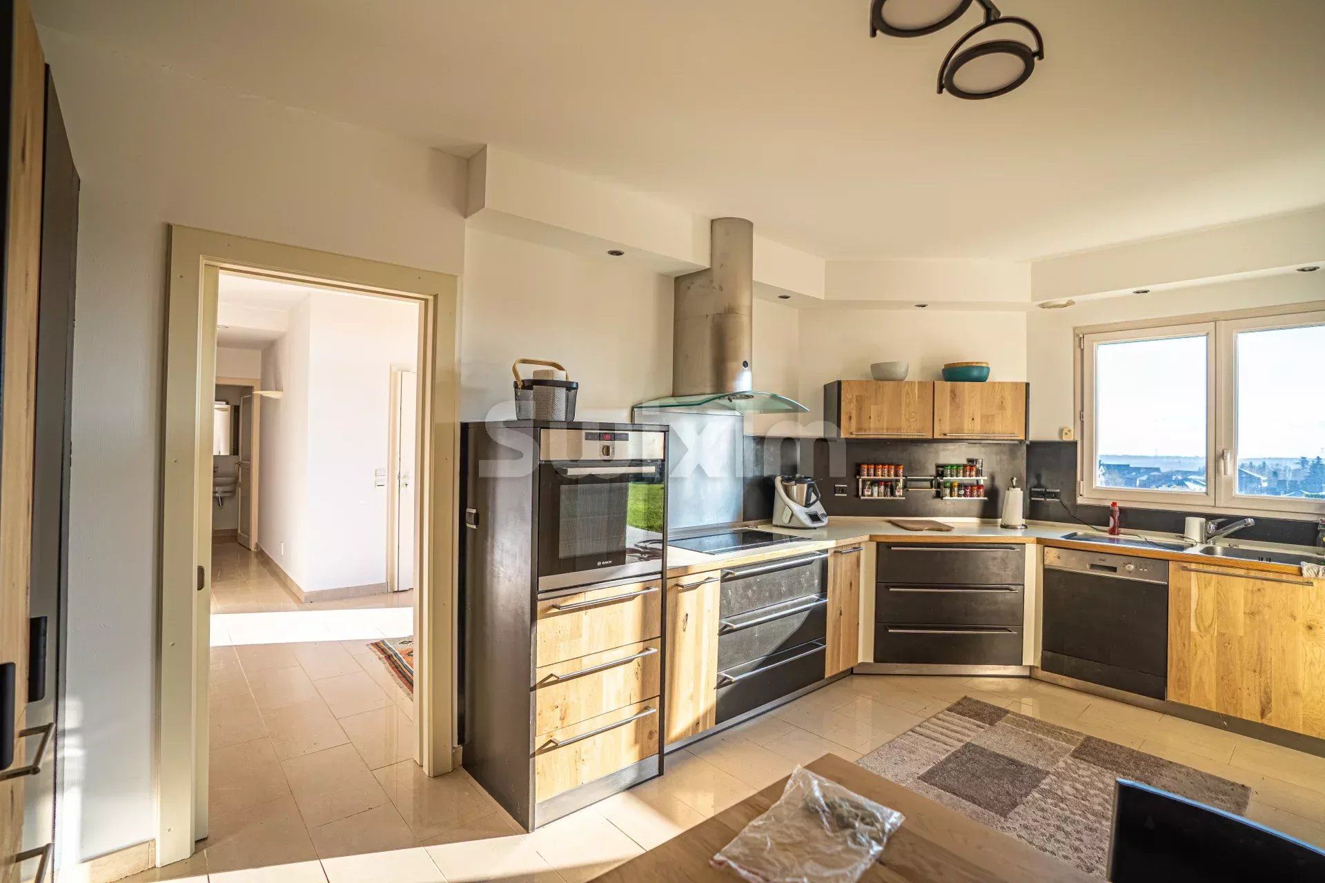 maison 9 Pièces en vente sur Divonne-les-Bains (01220)