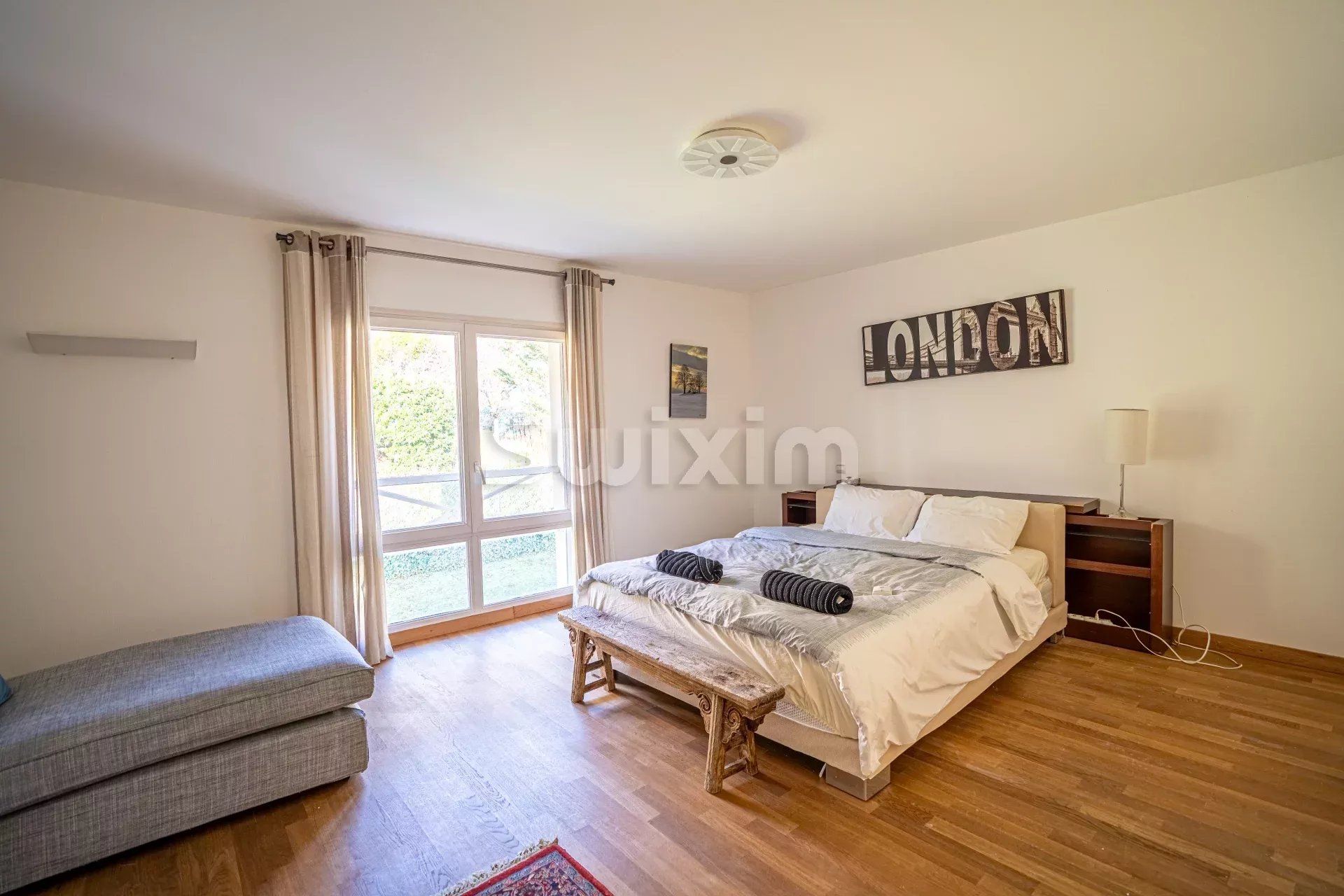 maison 9 Pièces en vente sur Divonne-les-Bains (01220)