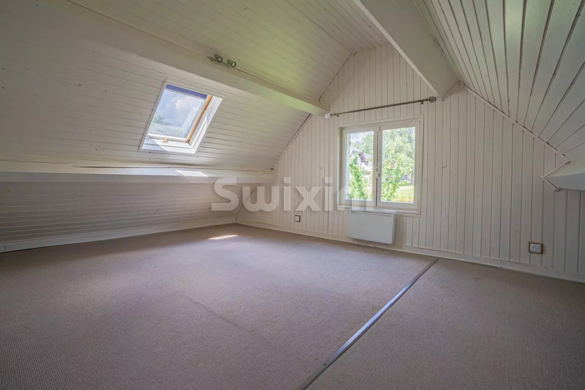 maison 8 Pièces en vente sur Cessy (01170)