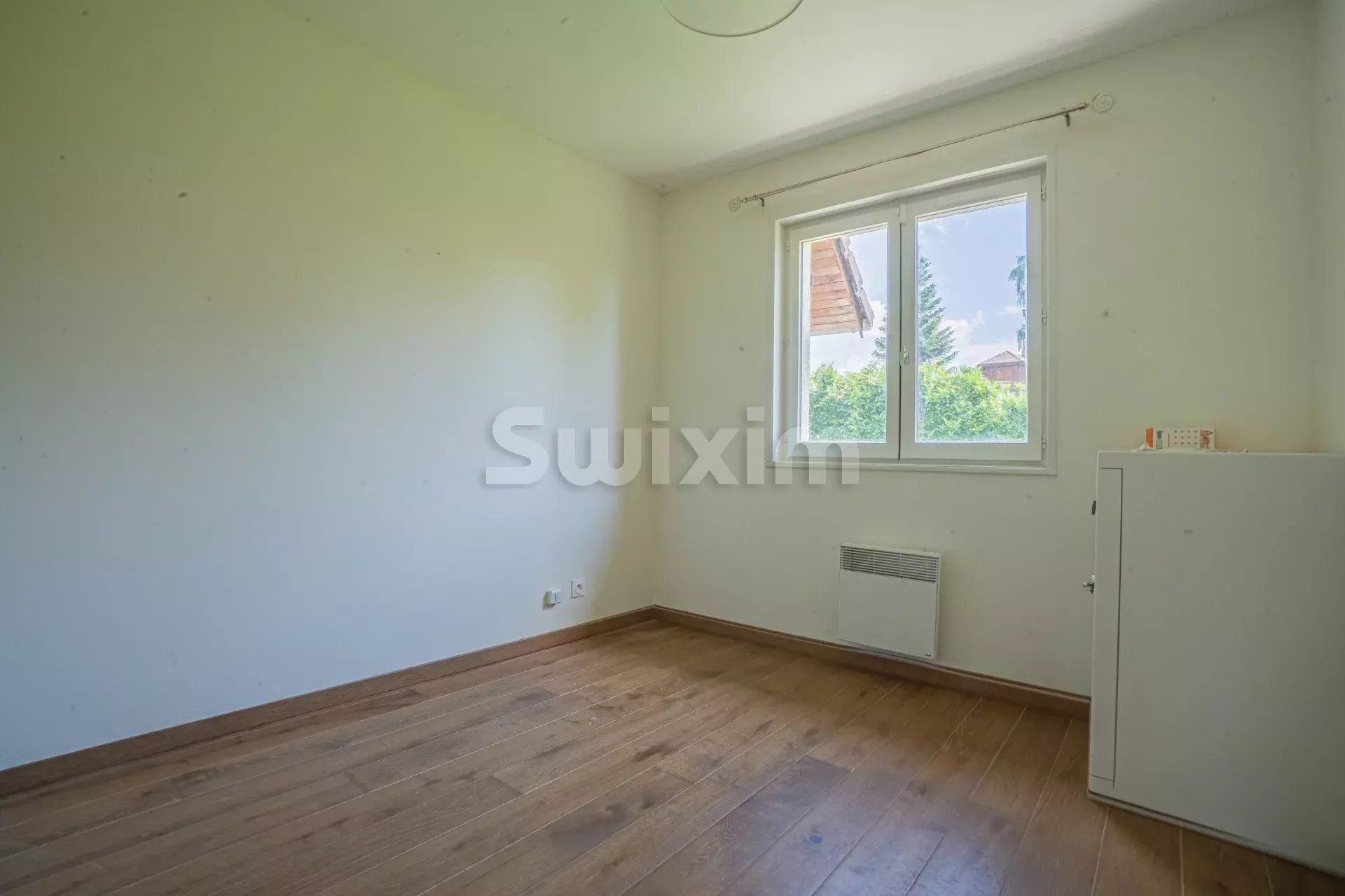 maison 8 Pièces en vente sur Cessy (01170)