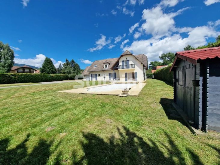 Vente Maison Cessy 8&nbsp;Pièces 223&nbsp;m²