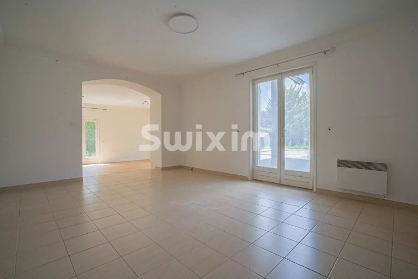 Venda Casa Cessy 8&nbsp;Quartos 223&nbsp;m²