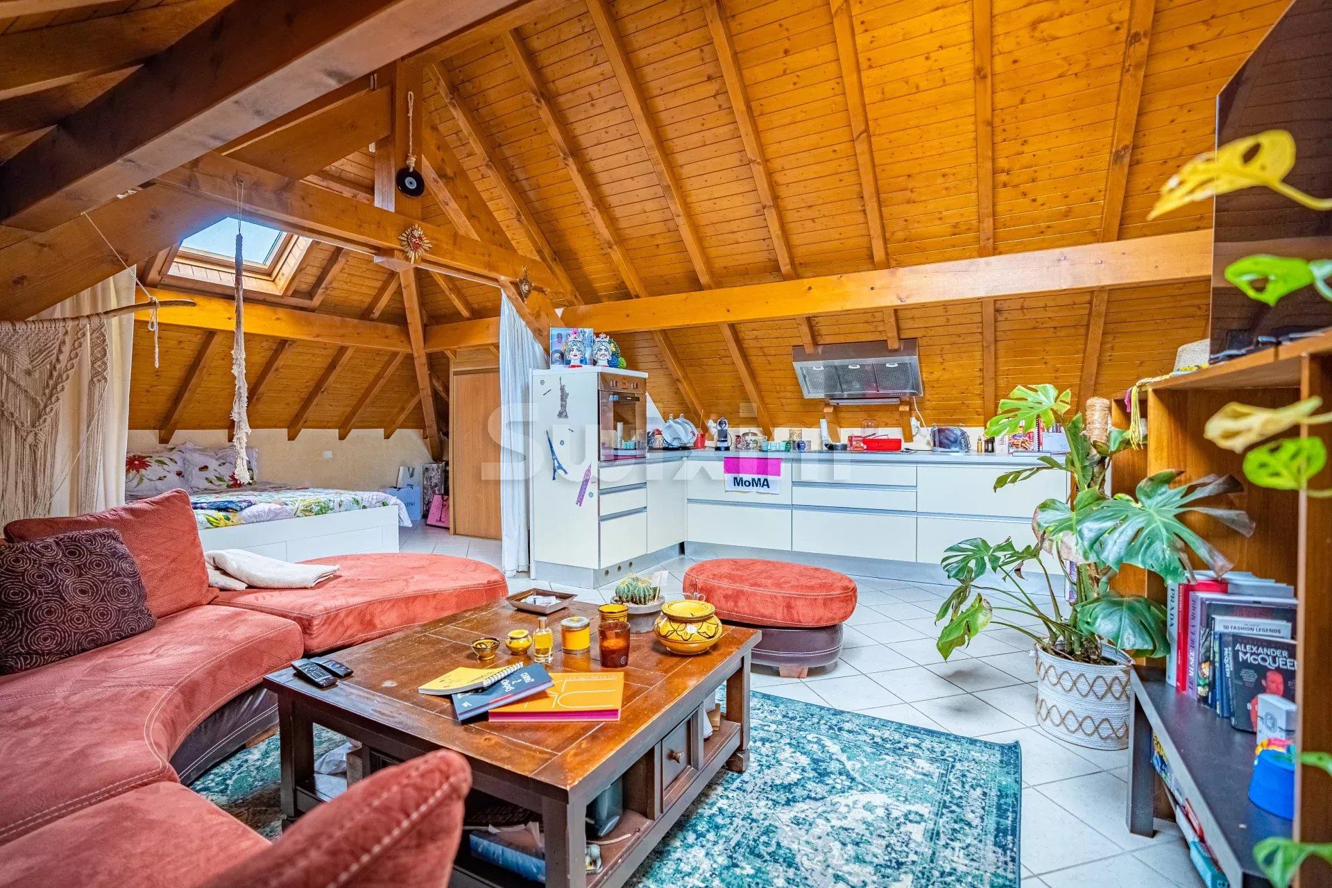 casa 8 Camere in vendita su Prévessin-Moëns (01280)