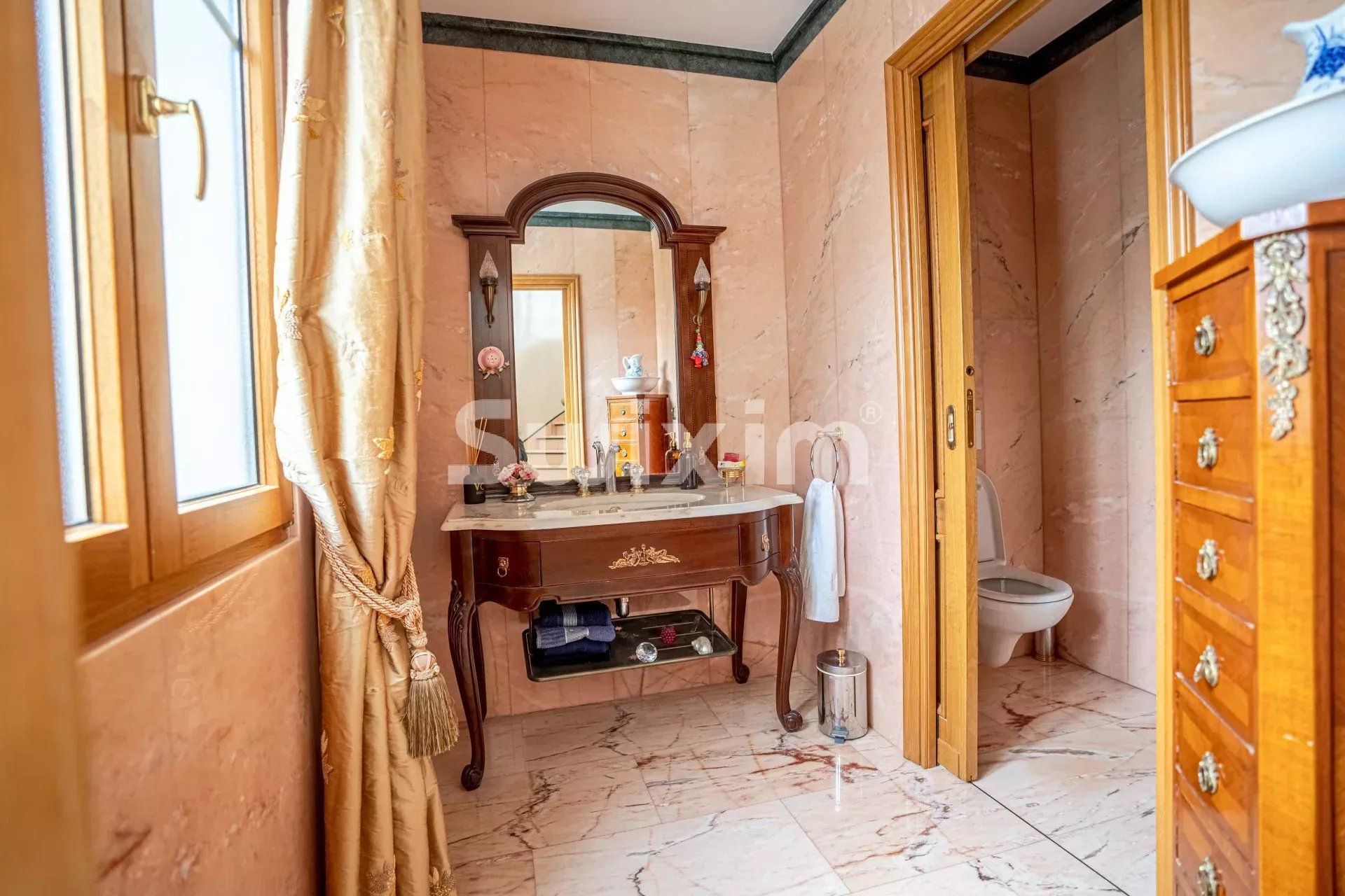 maison 8 Pièces en vente sur Prévessin-Moëns (01280)