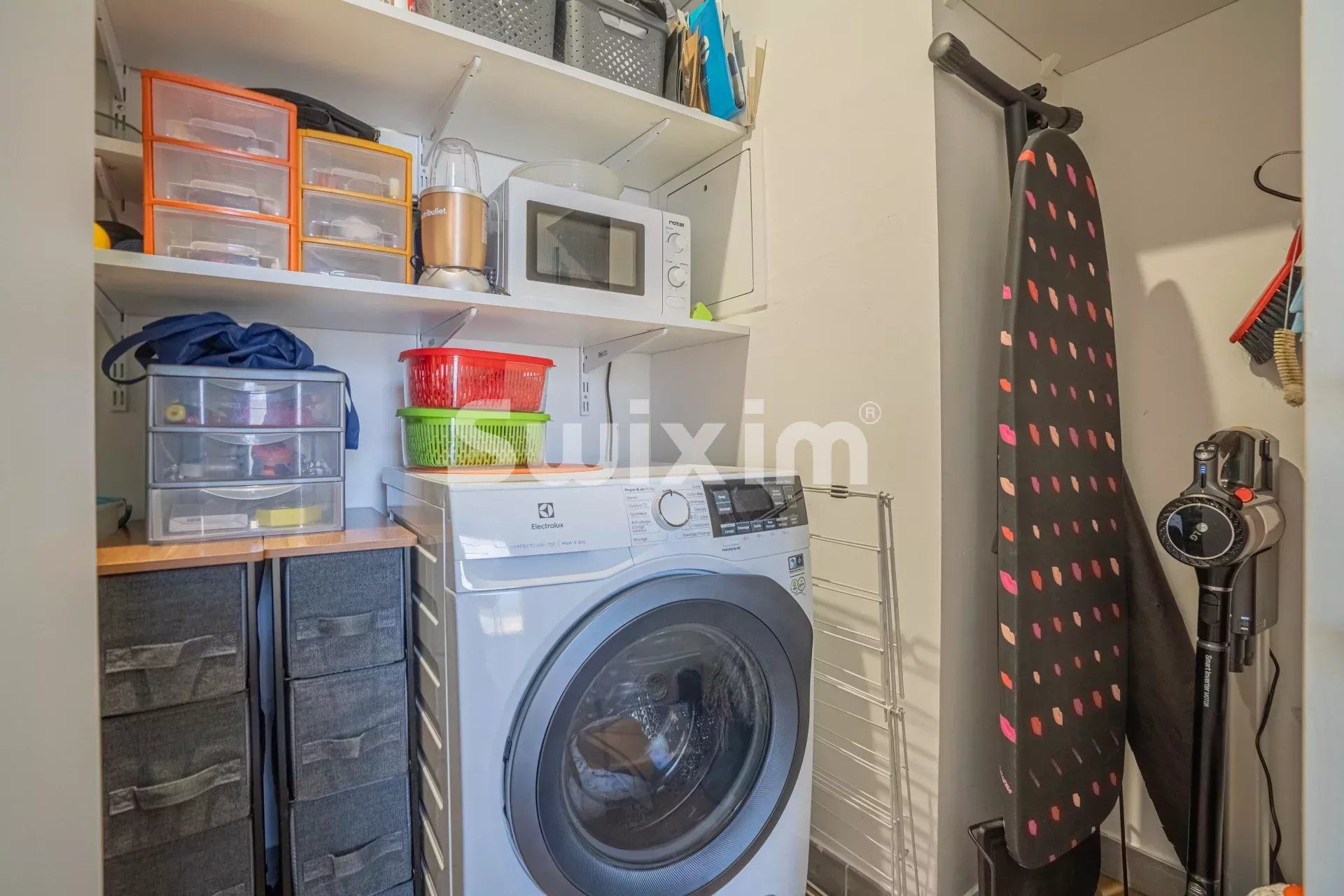 apartment 4 Rooms for sale on Divonne-les-Bains (01220)